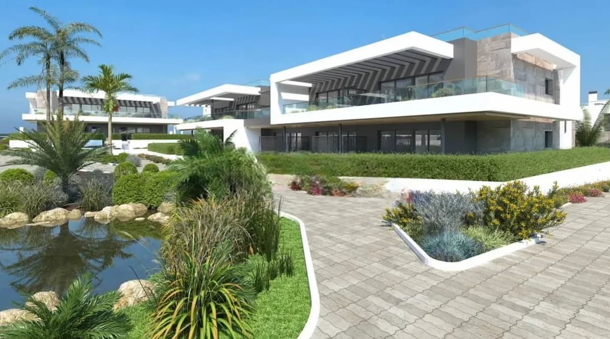 Torrevieja - photo 1